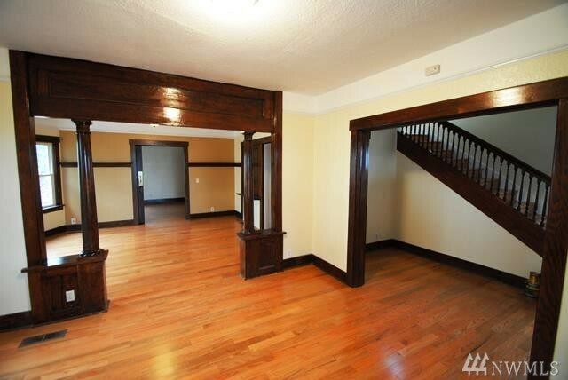 Property Photo: 2807 18th Ave S WA 98144