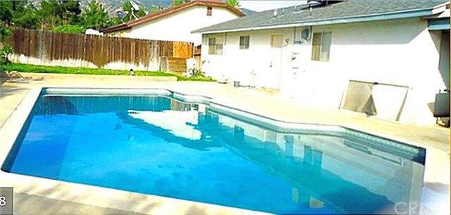 Property Photo:  5648 Surrey Lane  CA 92407 