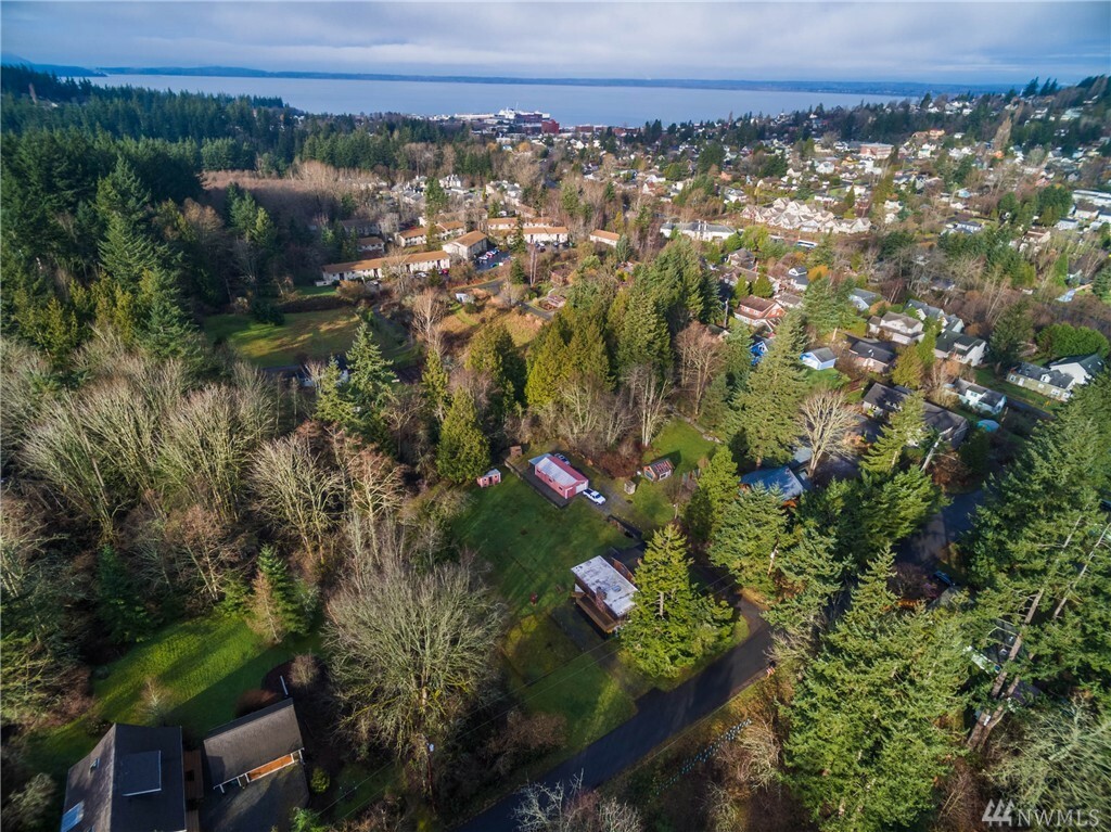 Property Photo:  2018 22nd St  WA 98225 