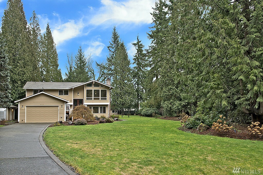 Property Photo:  21321 82nd Ave SE  WA 98072 