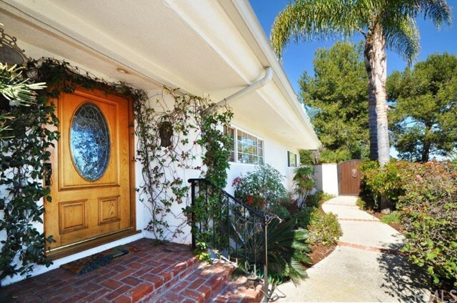 Property Photo:  2249 Estribo Drive  CA 90274 