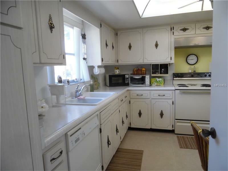 Property Photo:  1668 S Lake Avenue 4  FL 33756 