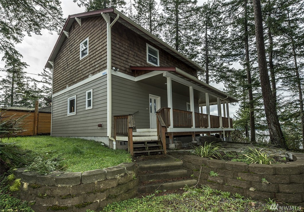 Property Photo: 18184 Capet Zalsiluce WA 98257