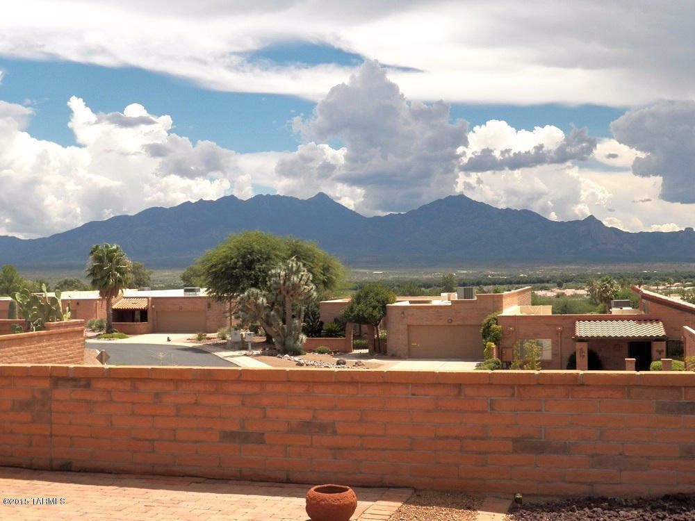 Property Photo: 837 W Desert Hills Drive AZ 85622