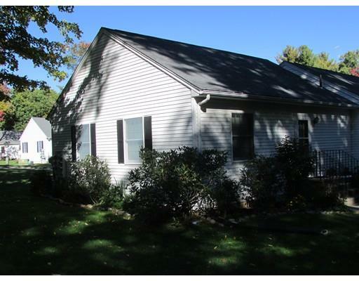 Property Photo:  25 Rosewood Ln 25  MA 01077 