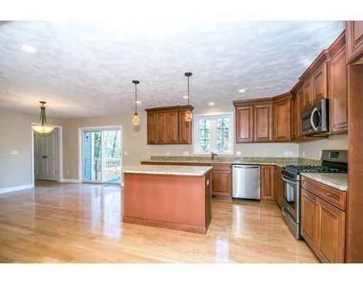 Property Photo: 43 Jacquith Rd MA 01887