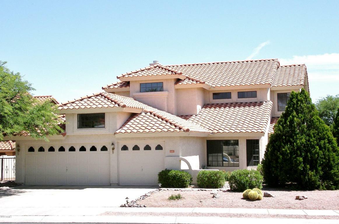 Property Photo:  1081 W Lost Dutchman Place  AZ 85737 