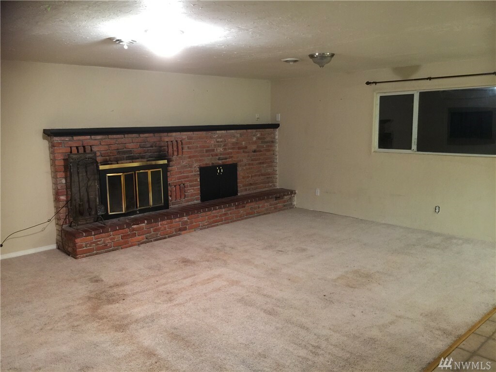 Property Photo:  312 SW K Street  WA 98848 