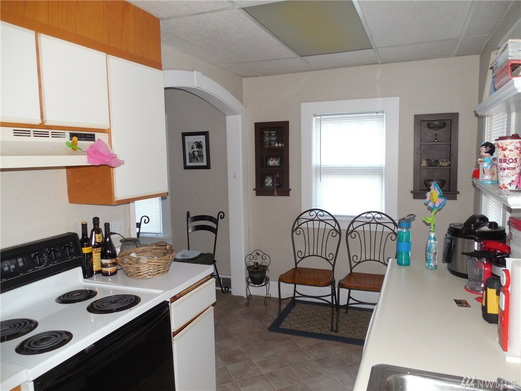 Property Photo: 948 Washington WA 98801