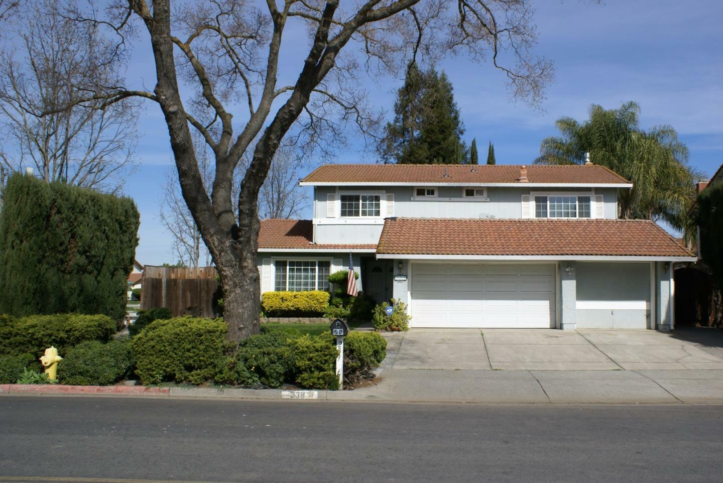 Property Photo: 239 Churchill Place CA 95020