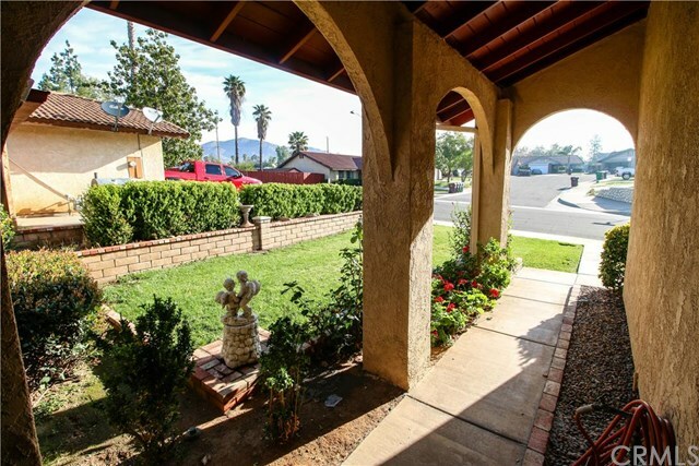 Property Photo:  12041 Weller Place  CA 92557 