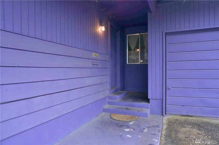 Property Photo: 1402 S 25th St WA 98405