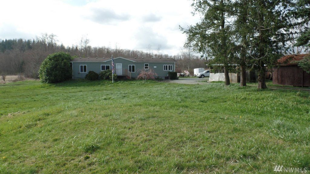 Property Photo: 7764 Fredrickson Rd WA 98284