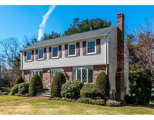 Property Photo:  86 Candlewood Drive  MA 02451 