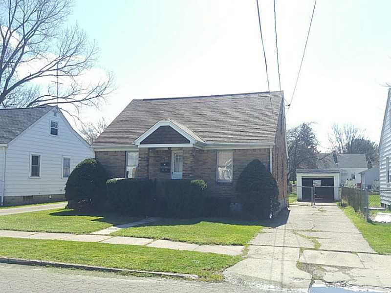 Property Photo:  1527 Prospect Avenue  PA 16510 