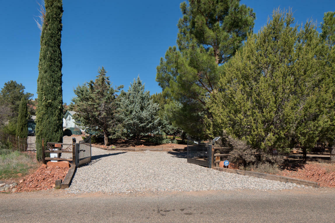 Property Photo:  140 Elmerville Rd  AZ 86336 