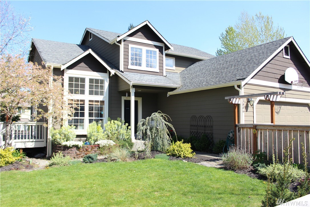 Property Photo:  23806 SE 249th St  WA 98038 