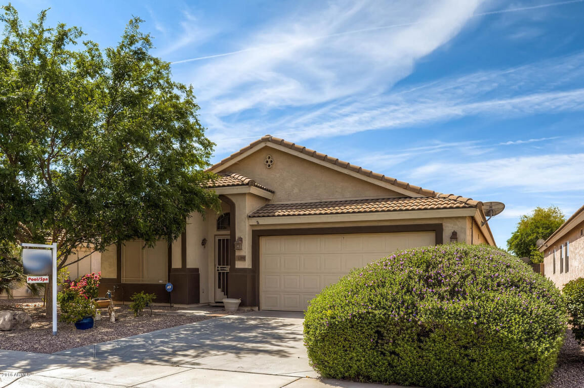 Property Photo: 13391 W Watson Lane AZ 85379