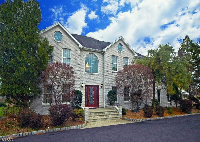 Property Photo:  401 Caruso Ct  NJ 08853 