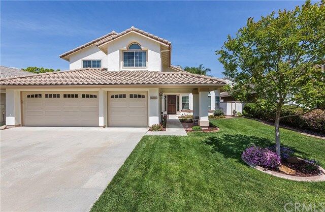 Property Photo: 25204 Corte Sandia CA 92563