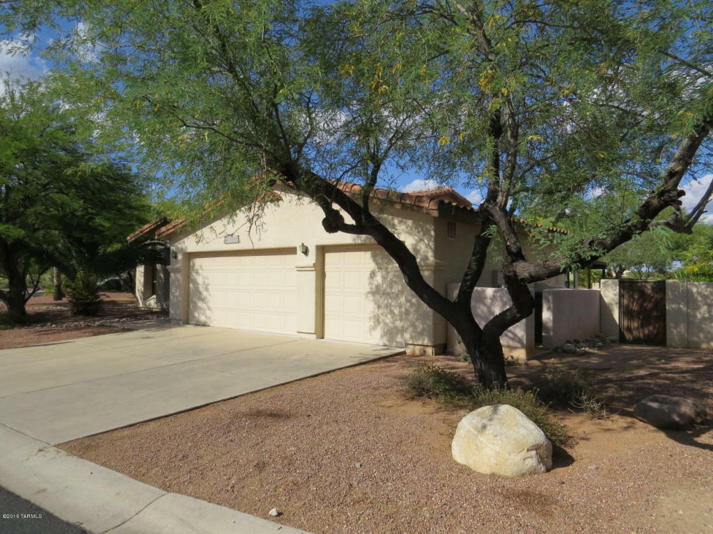 Property Photo:  11300 N Scioto Avenue  AZ 85737 