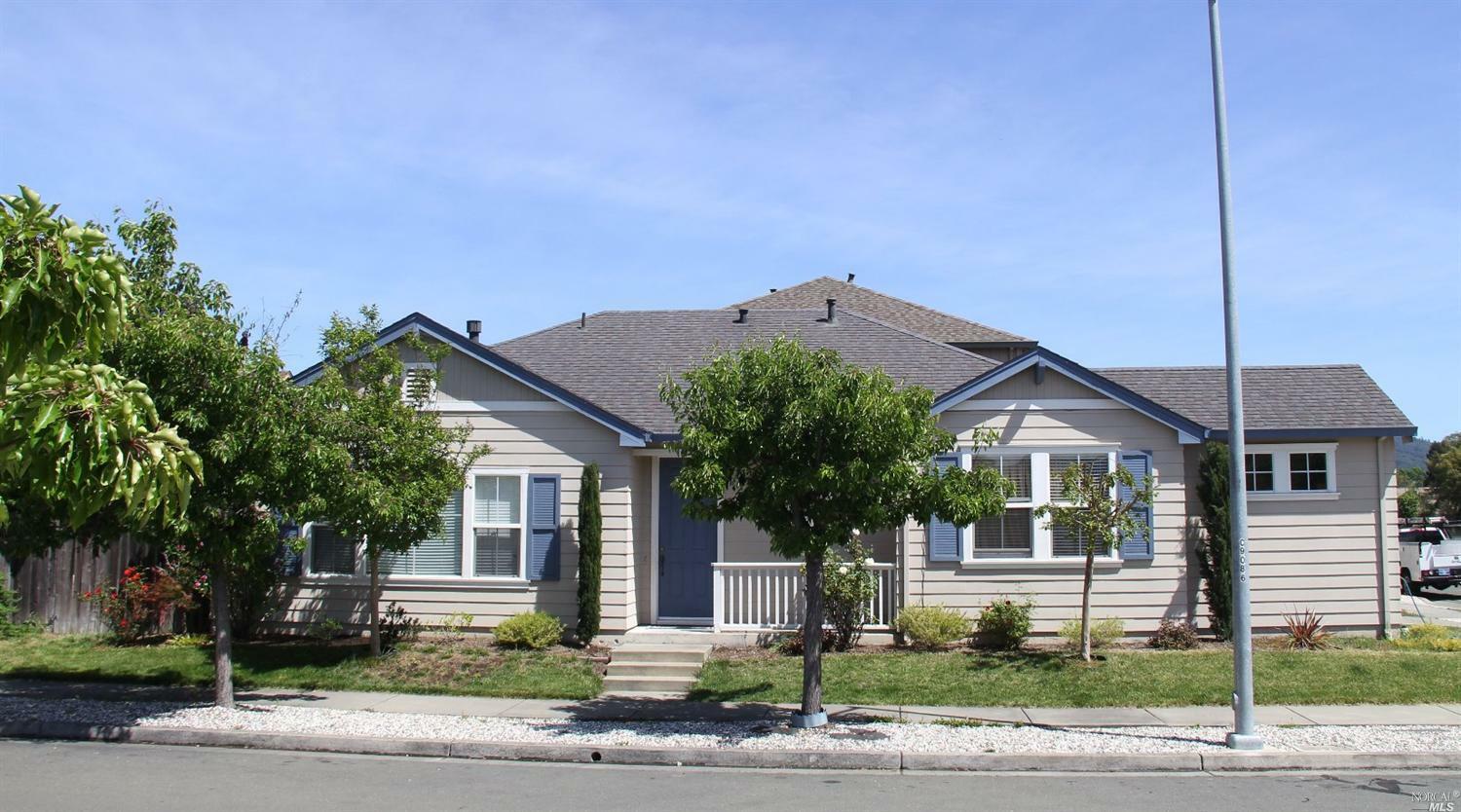 Property Photo:  2786 Cumberland Street  CA 95407 