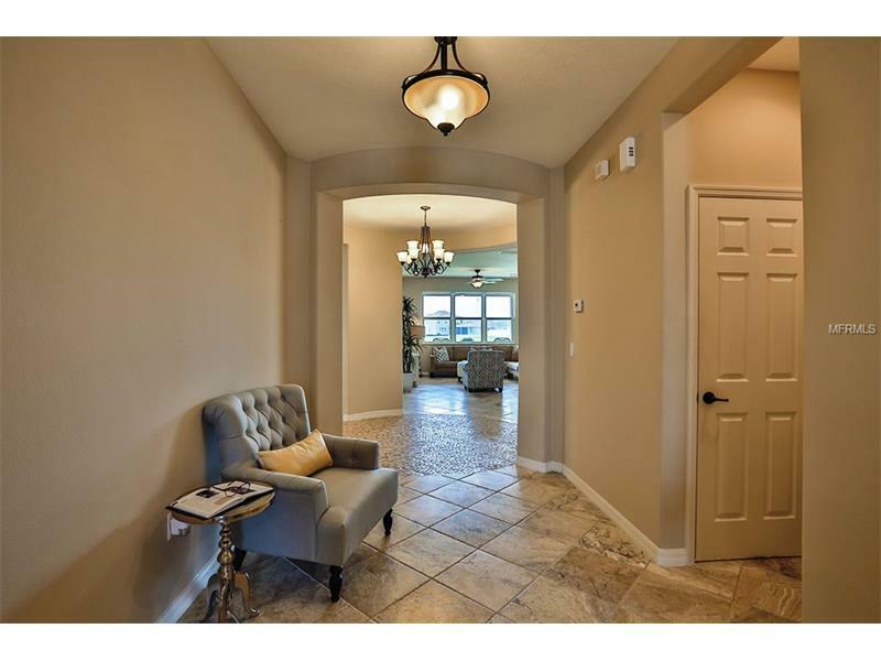 Property Photo: 11404 Brighton Knoll Loop FL 33579