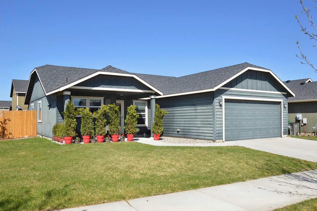 Property Photo:  12512 W Tower Ave  WA 99001 