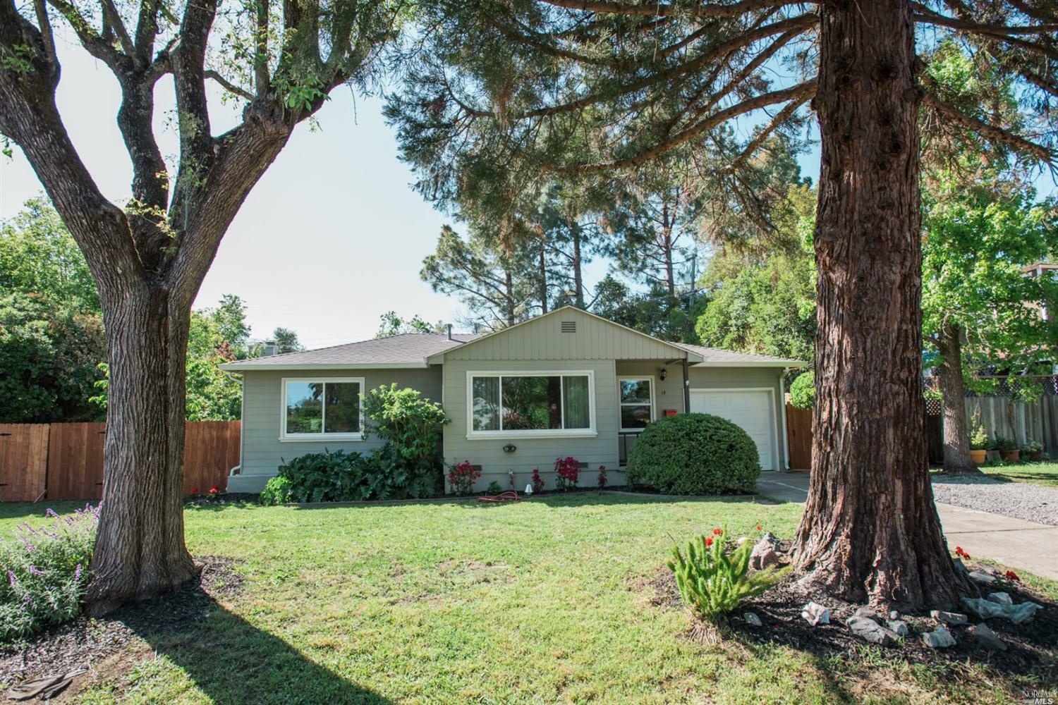 Property Photo: 14 Boulevard Terrace CA 94947