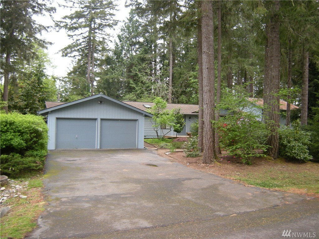 Property Photo:  191 E Channel Dr  WA 98524 