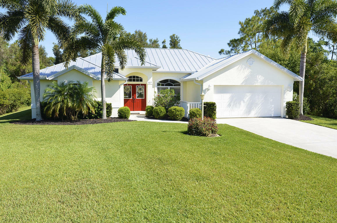 Property Photo:  117 SE Ashley Oaks Way  FL 34997 