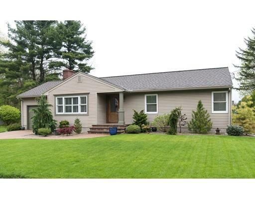 Property Photo: 29 E Maple St MA 01027