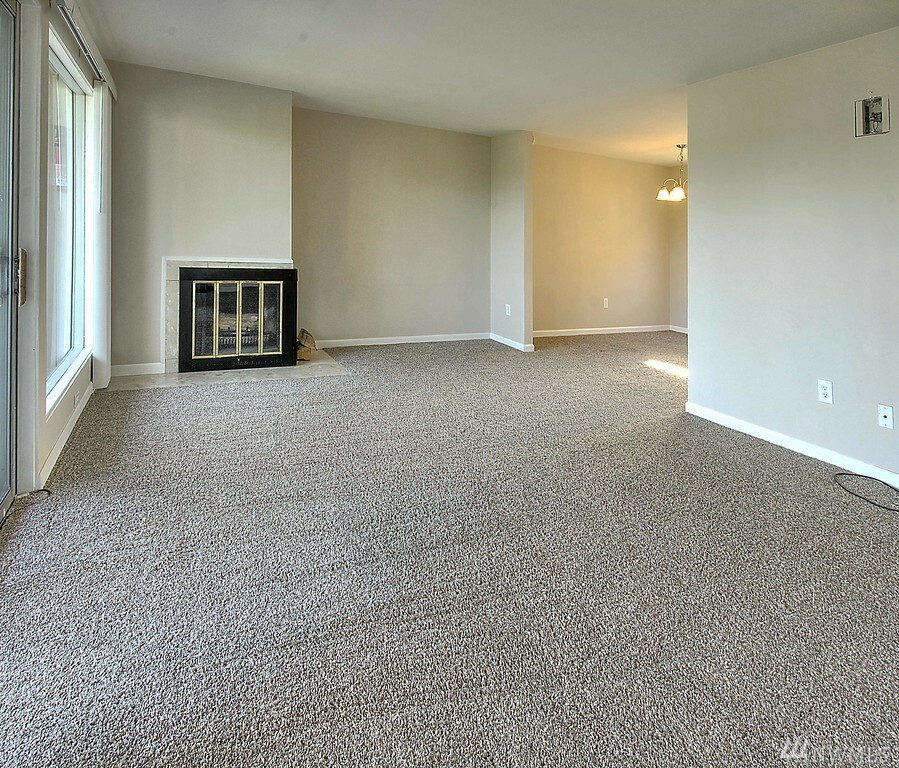 Property Photo:  10430 Gravelly Lake Dr SW 22  WA 98499 