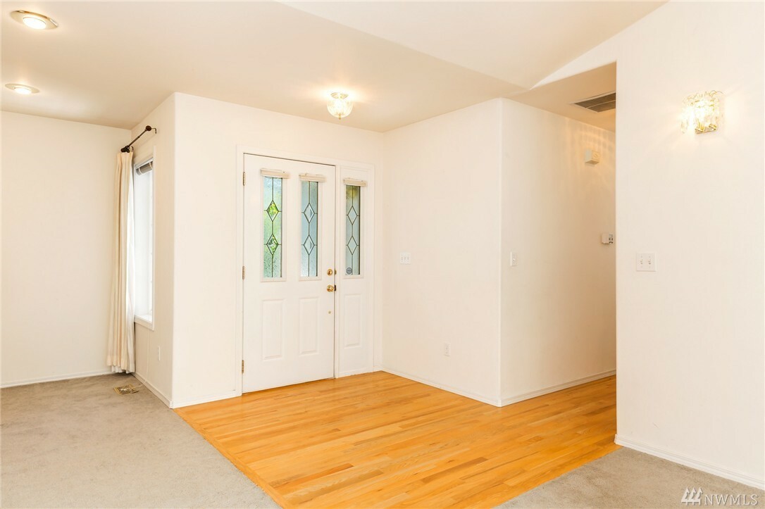 Property Photo: 7517 Inverness Dr WA 98223