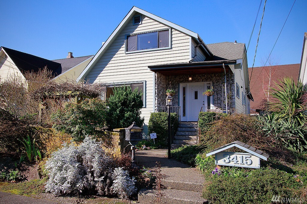 Property Photo: 3415 61st Ave SW WA 98116