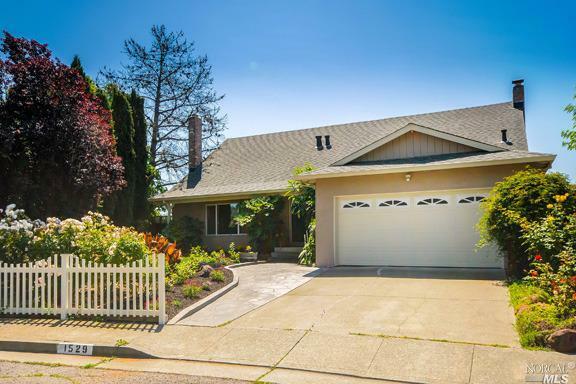 Property Photo:  1529 Creekside Drive  CA 94954 