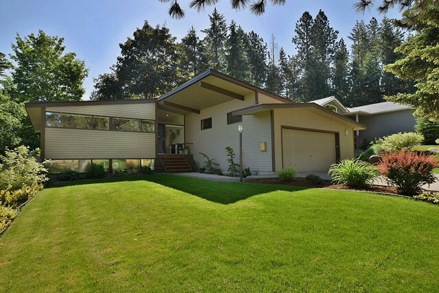 Property Photo:  1919 S Mt. Vernon Dr  WA 99223 