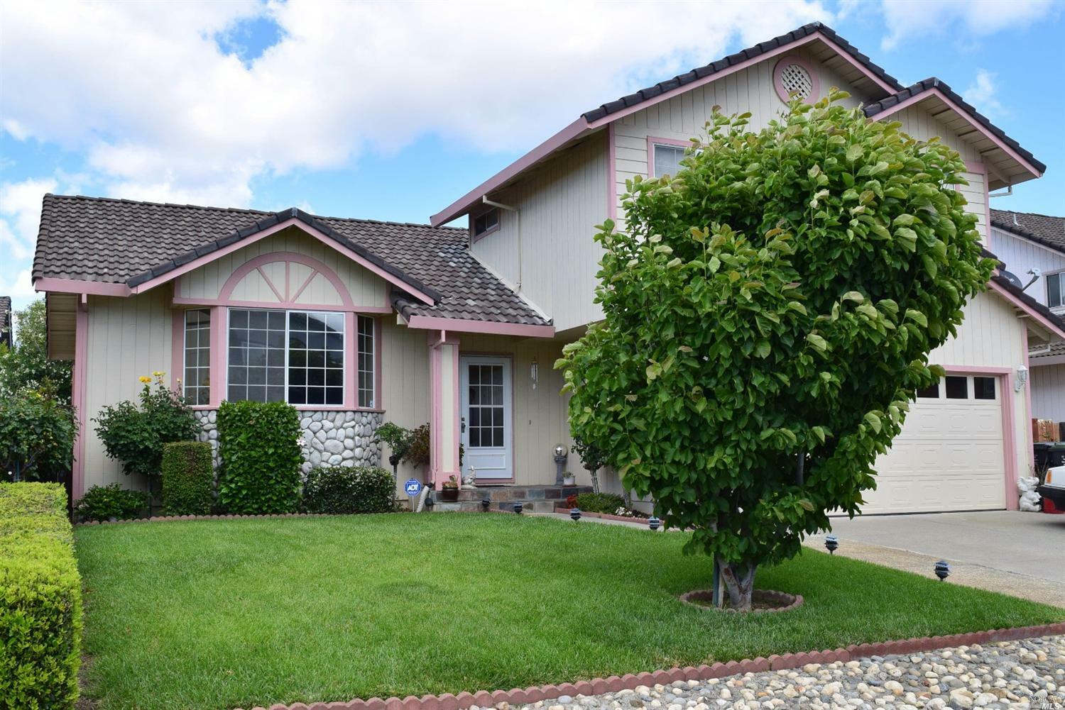 Property Photo:  1026 Valley Oak Way  CA 94533 