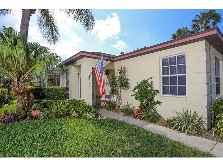 Property Photo:  3315 Vivienda Boulevard  FL 34207 