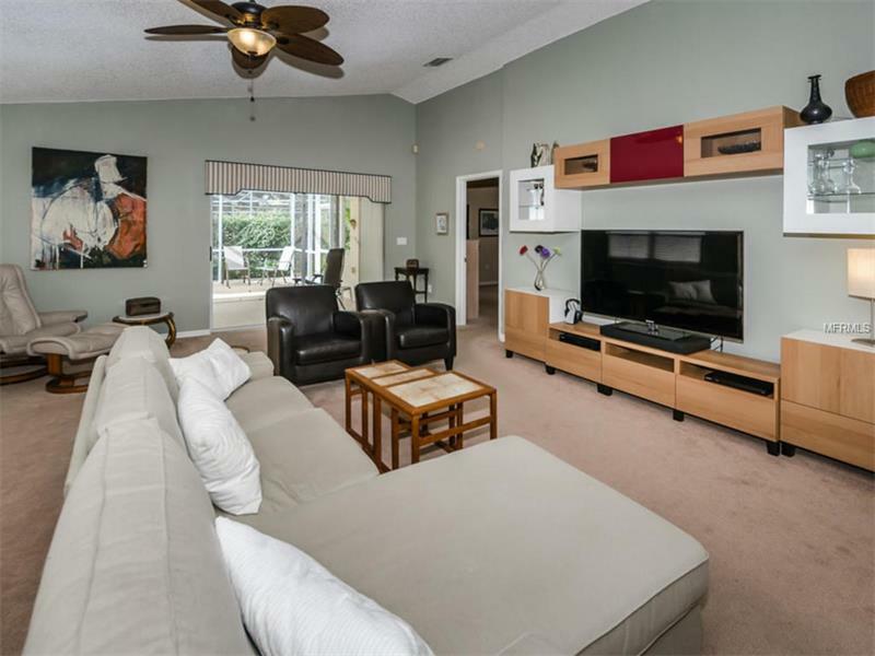 Property Photo:  4878 Edgewater Lane  FL 34677 