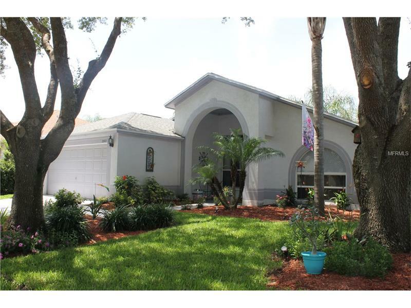 Property Photo: 2512 Fairhaven Drive FL 33596