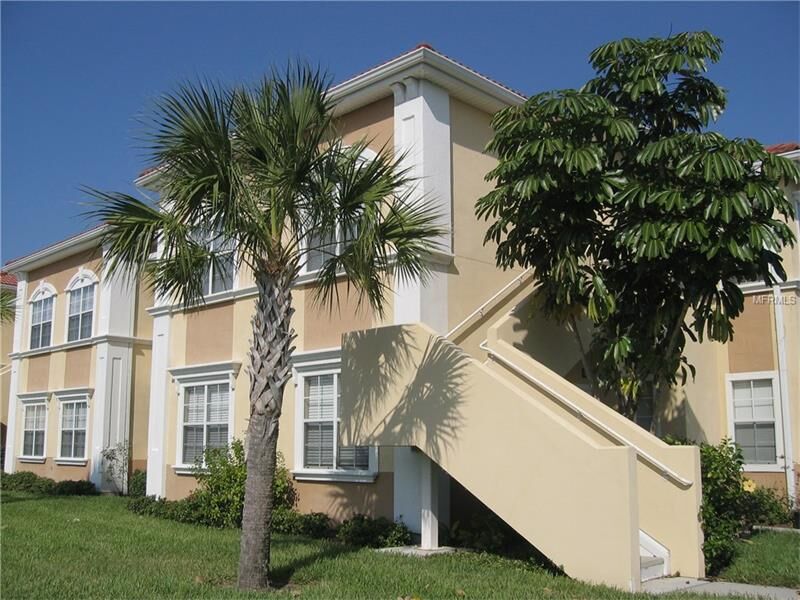 Property Photo:  1040 Villagio Circle 102  FL 34237 