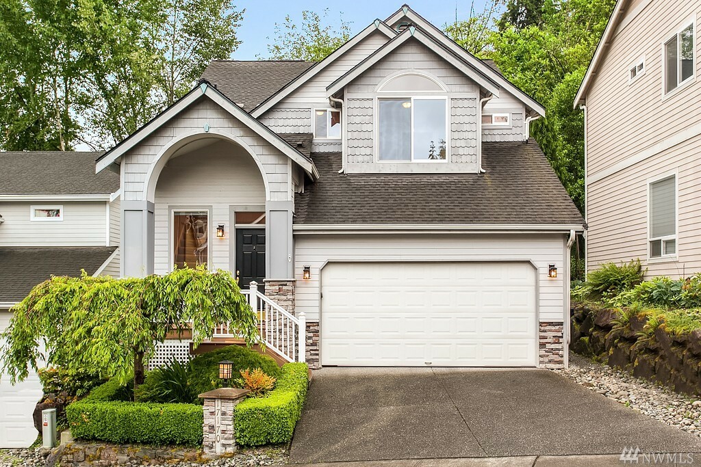 Property Photo:  17170 128th Place NE  WA 98072 