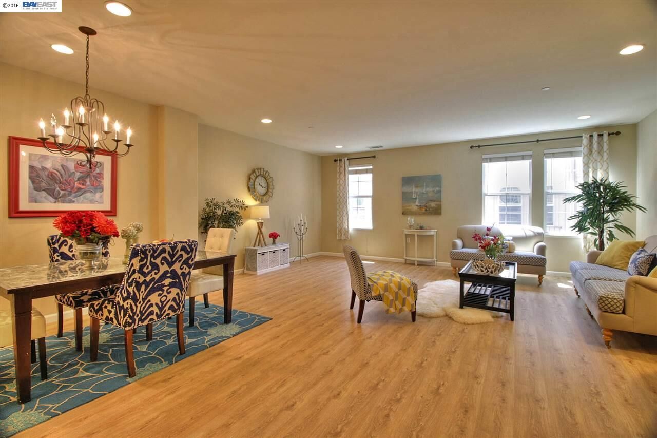 Property Photo: 1626 Lorient Ter CA 95133