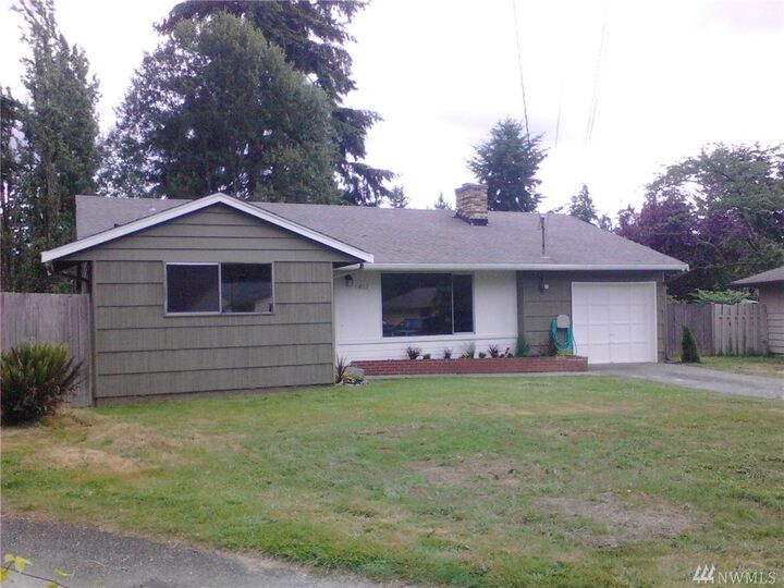 Property Photo: 6032 181st Place SW WA 98037