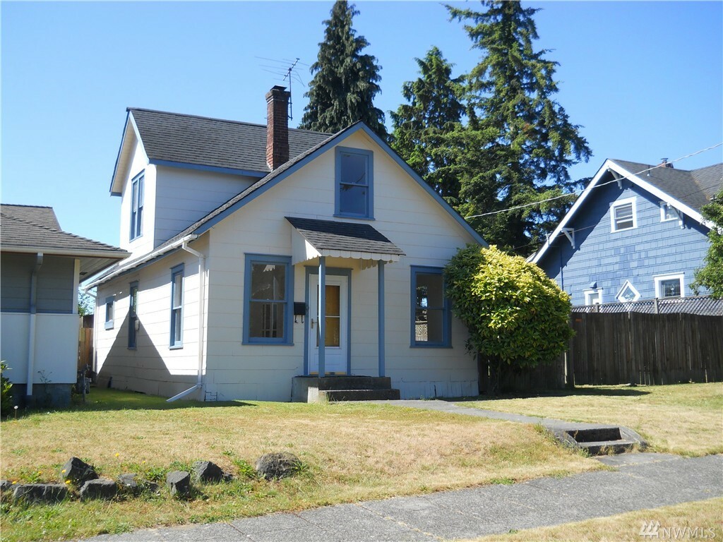 Property Photo:  647 NW 82nd St  WA 98117 