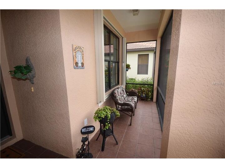 Property Photo: 1518 Maseno Drive FL 34292