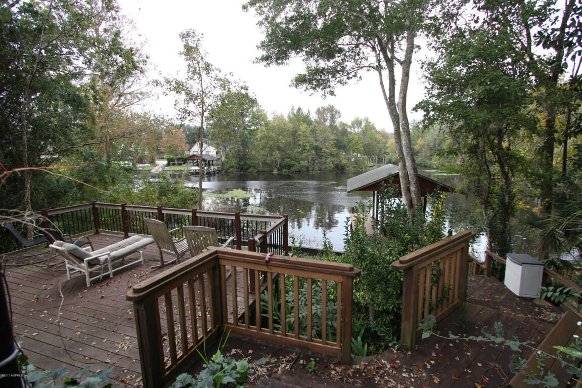 Property Photo: 2015 Cornell Road FL 32068