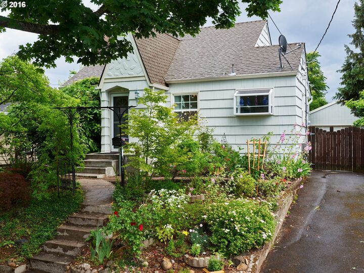 3636 NE 45th Ave  Portland OR 97213 photo