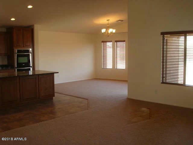 Property Photo:  2638 E Bear Creek Lane  AZ 85024 